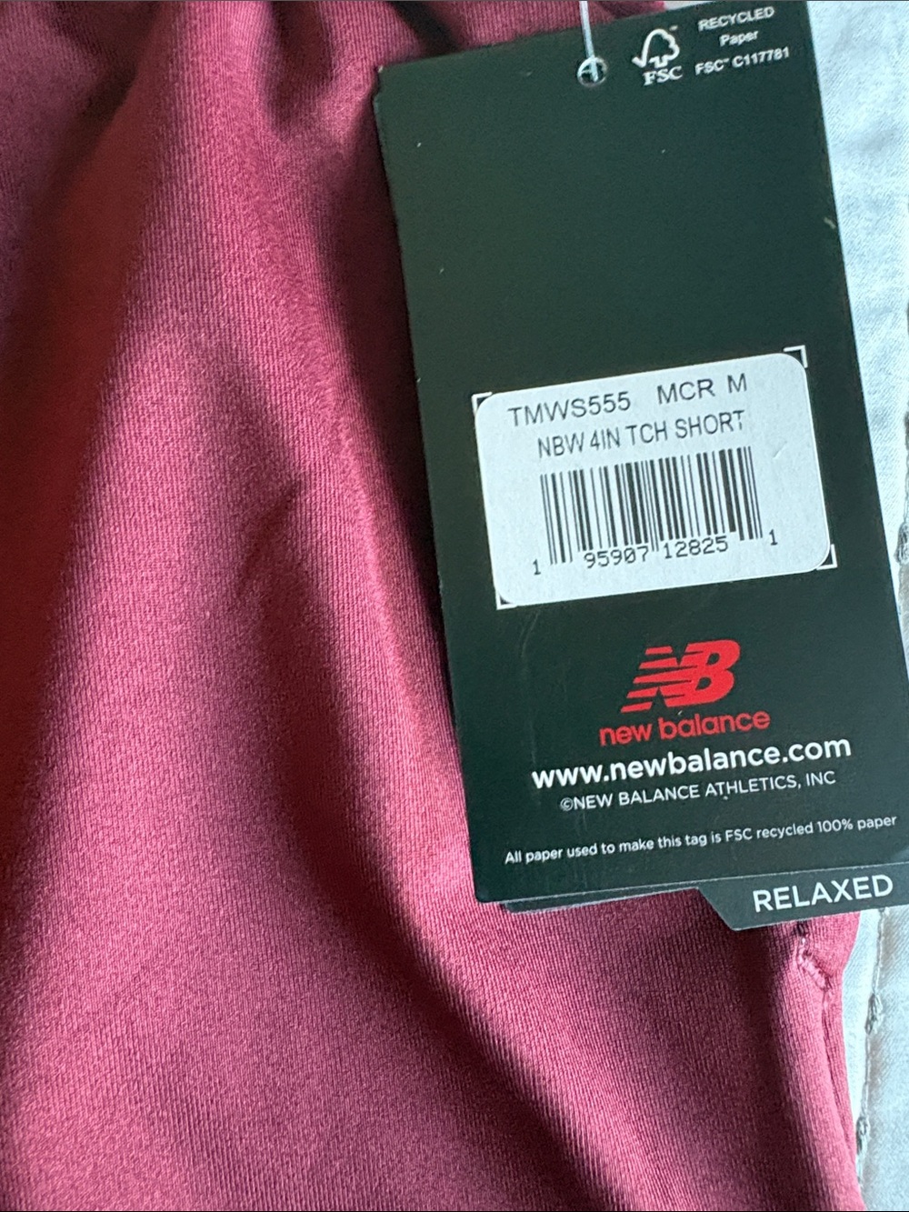 New Balance Women's Maroon Running Shorts 4 inch with inseam and pockets - Picture 2 of 5